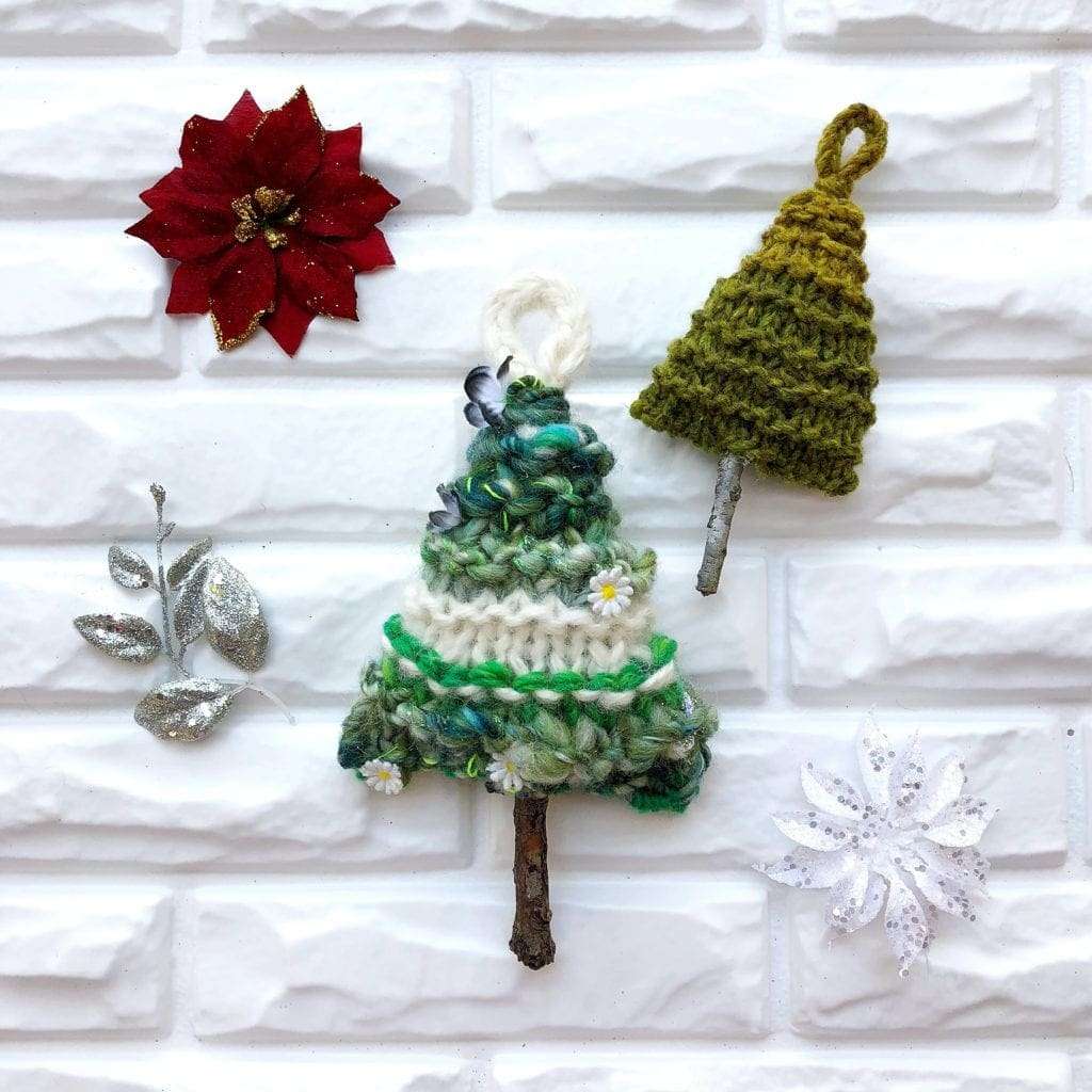 Scrap Bin Tree Ornaments | Free #knitting pattern by Vickie Howell #christmasornament