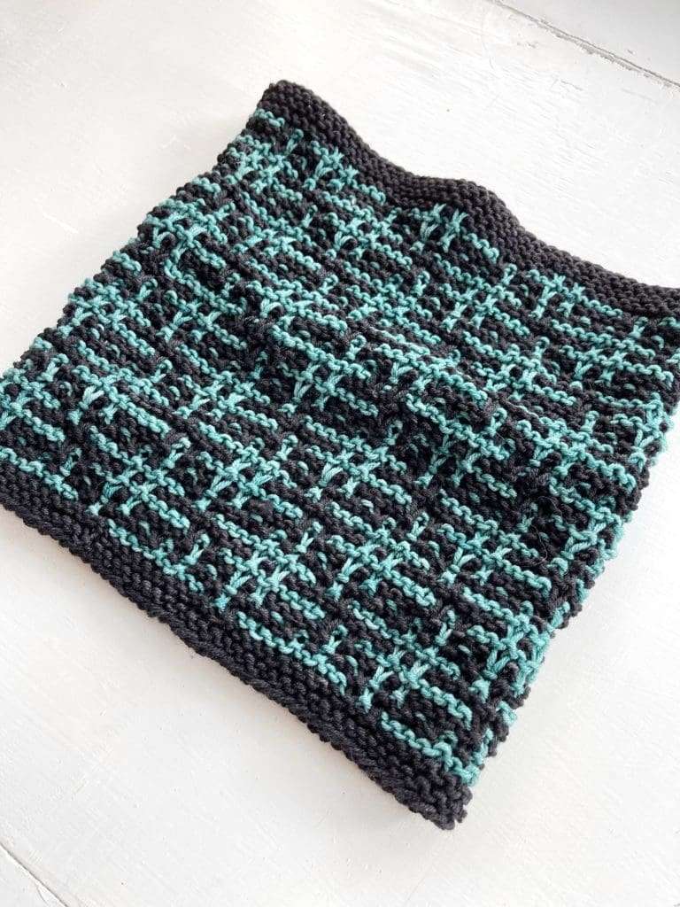 Hashmark Knit Cowl by Vickie Howell