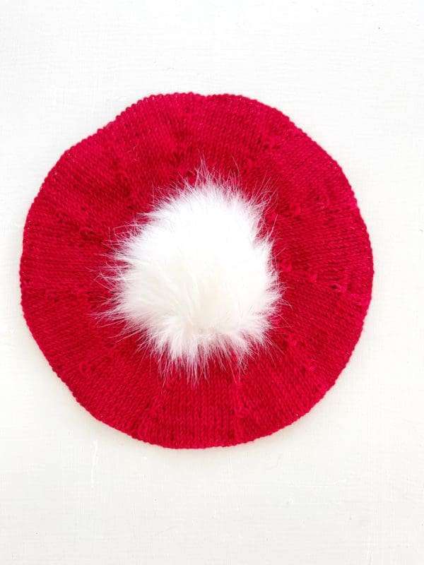 Santa's Sleigh Beret Knit Pattern by Vickie Howell